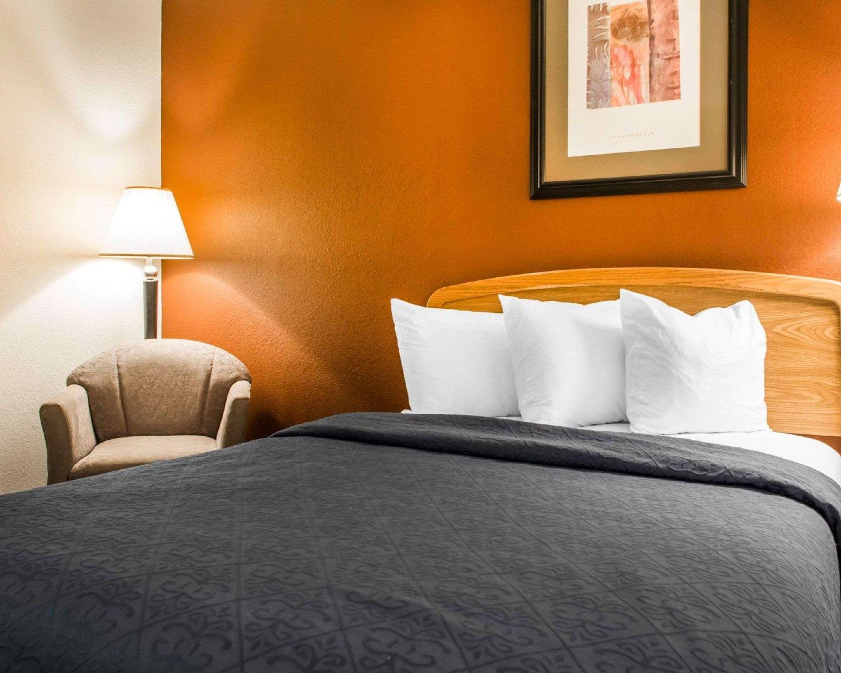 Quality Inn & Suites South-Obetz Eksteriør billede