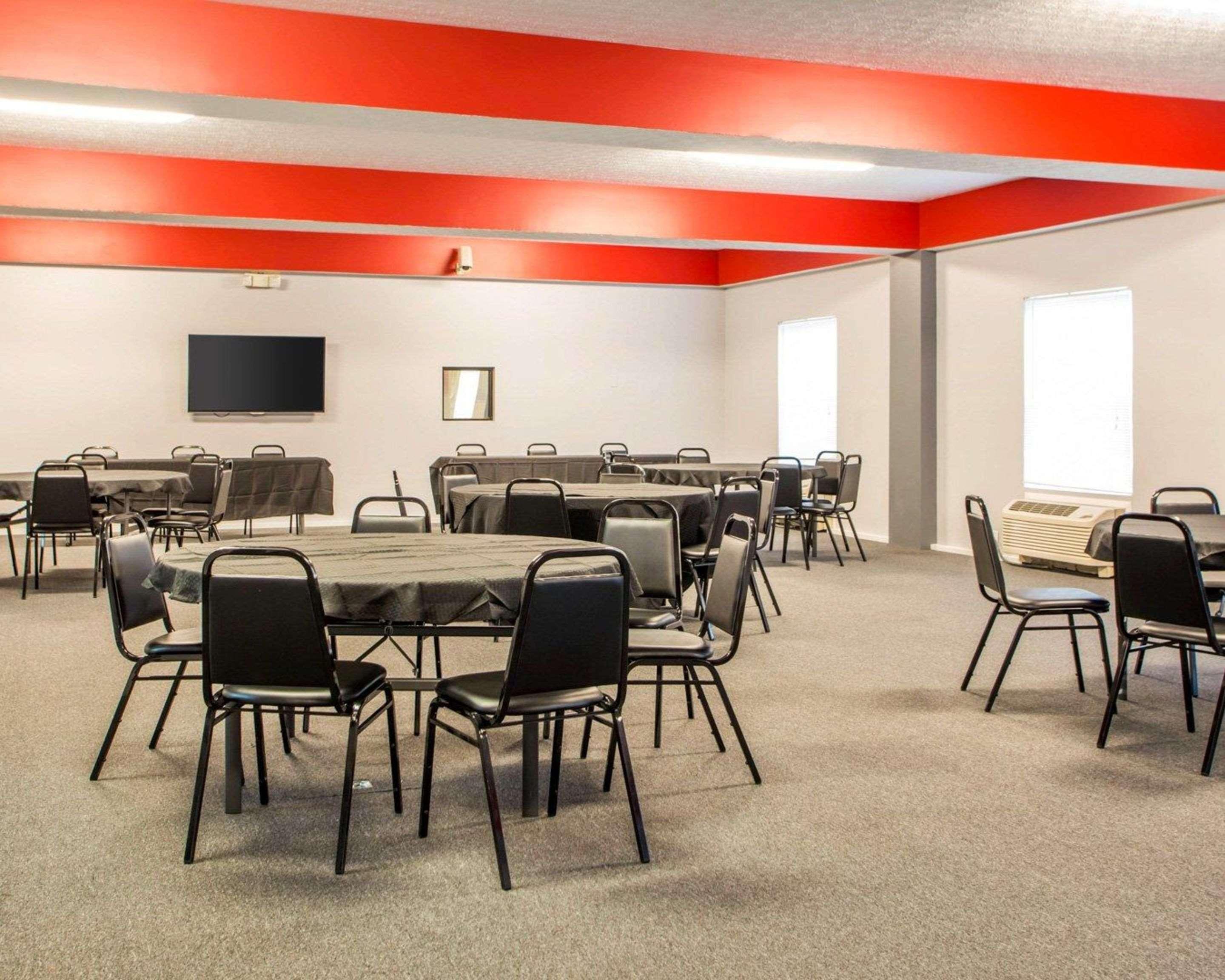 Quality Inn & Suites South-Obetz Eksteriør billede