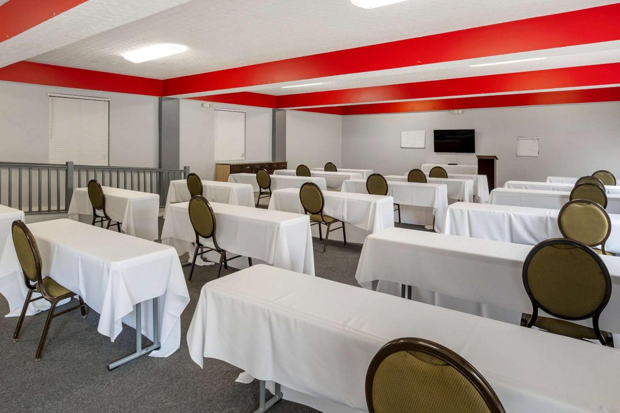 Quality Inn & Suites South-Obetz Eksteriør billede