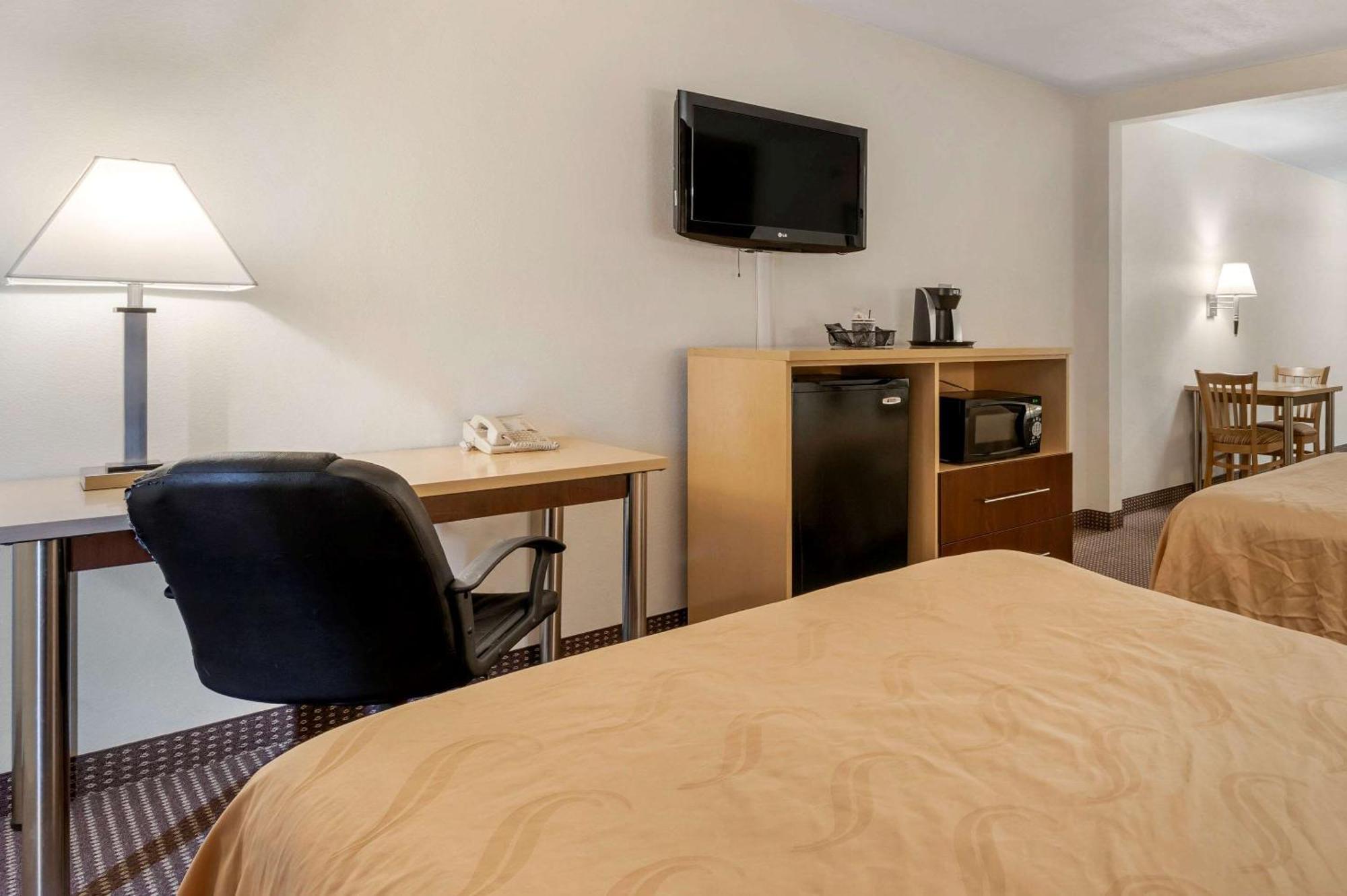 Quality Inn & Suites South-Obetz Eksteriør billede