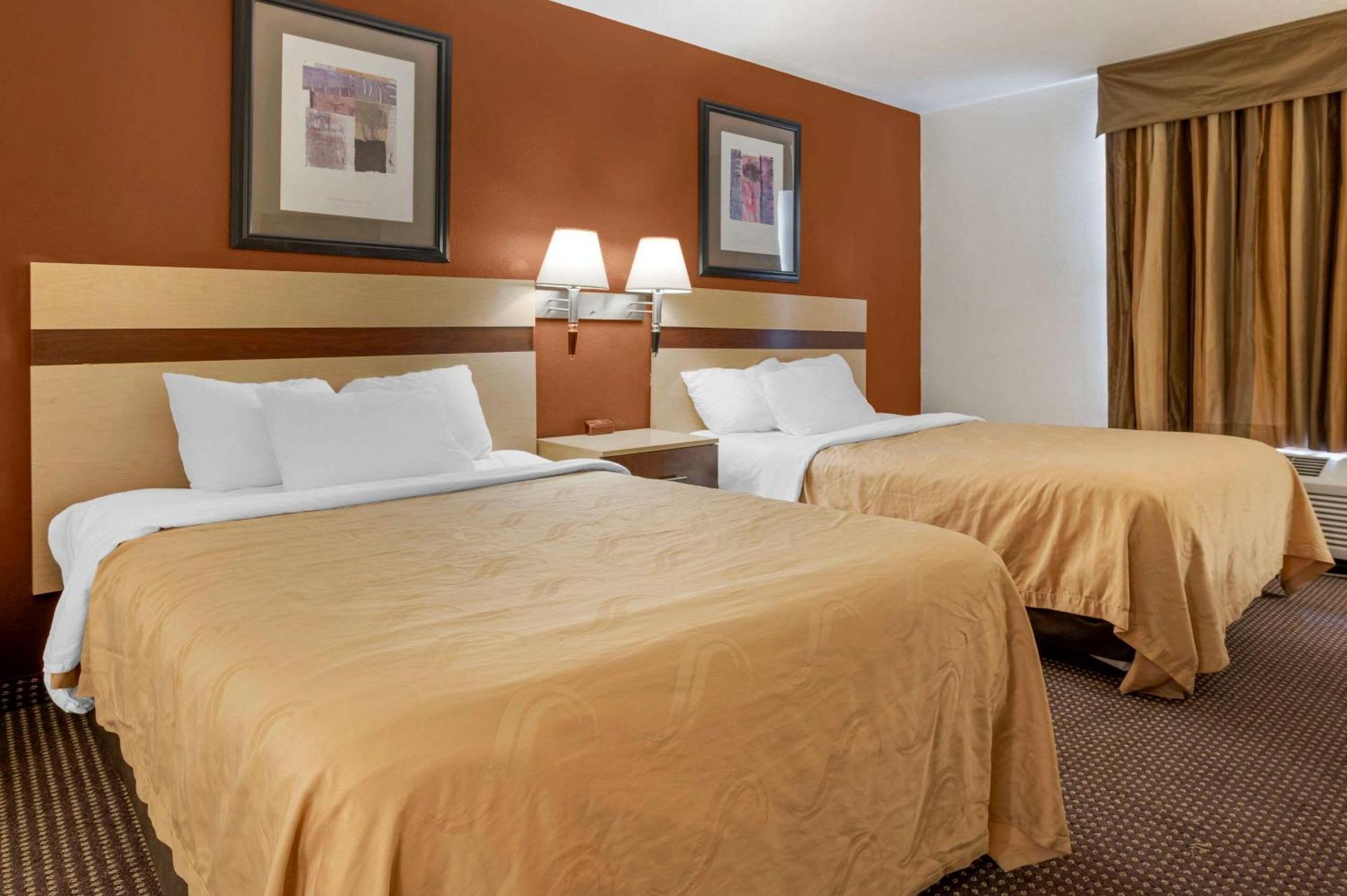Quality Inn & Suites South-Obetz Eksteriør billede