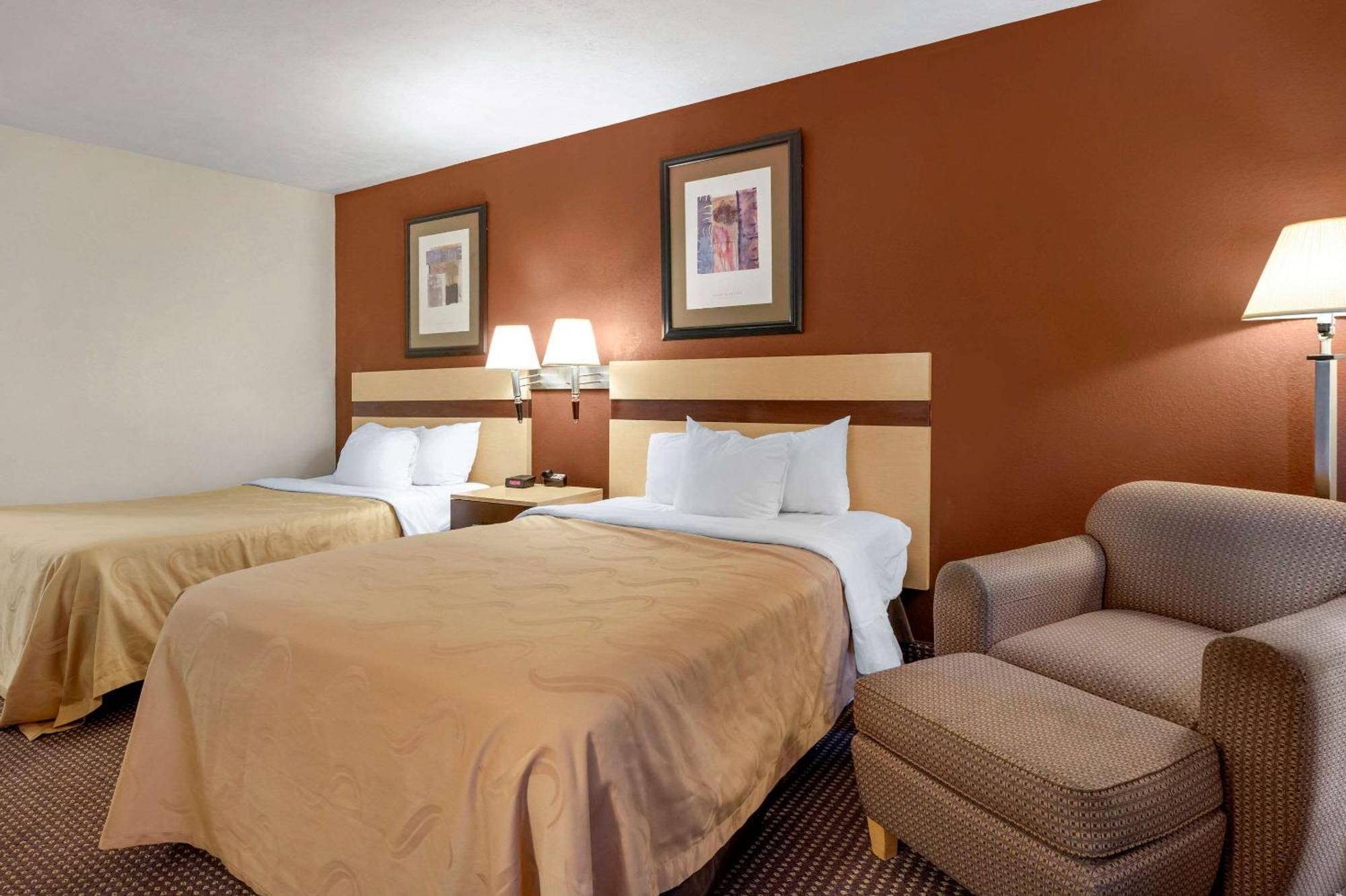Quality Inn & Suites South-Obetz Eksteriør billede