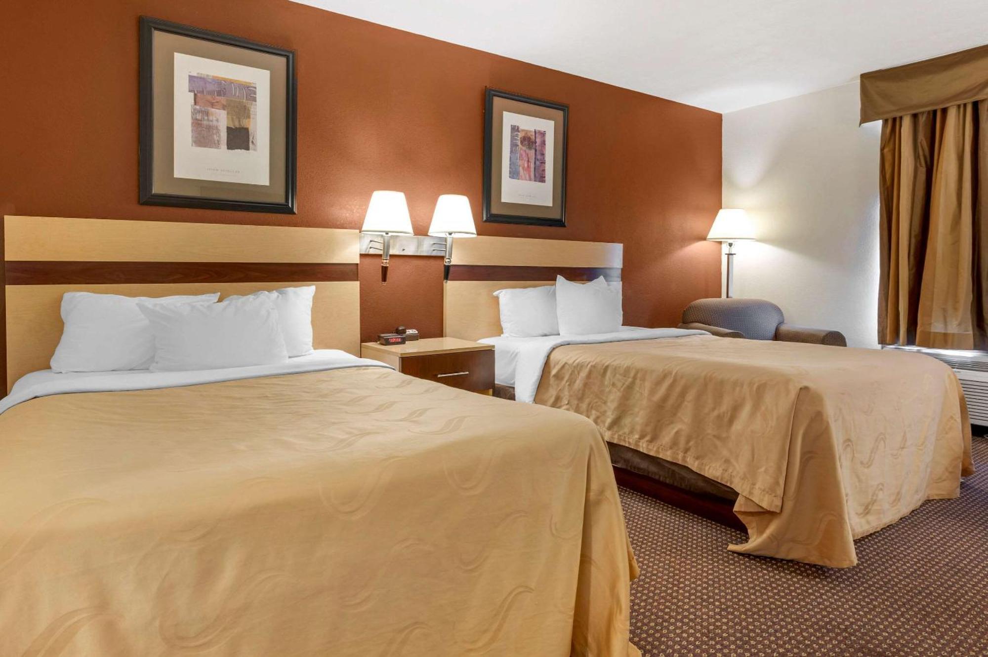Quality Inn & Suites South-Obetz Eksteriør billede