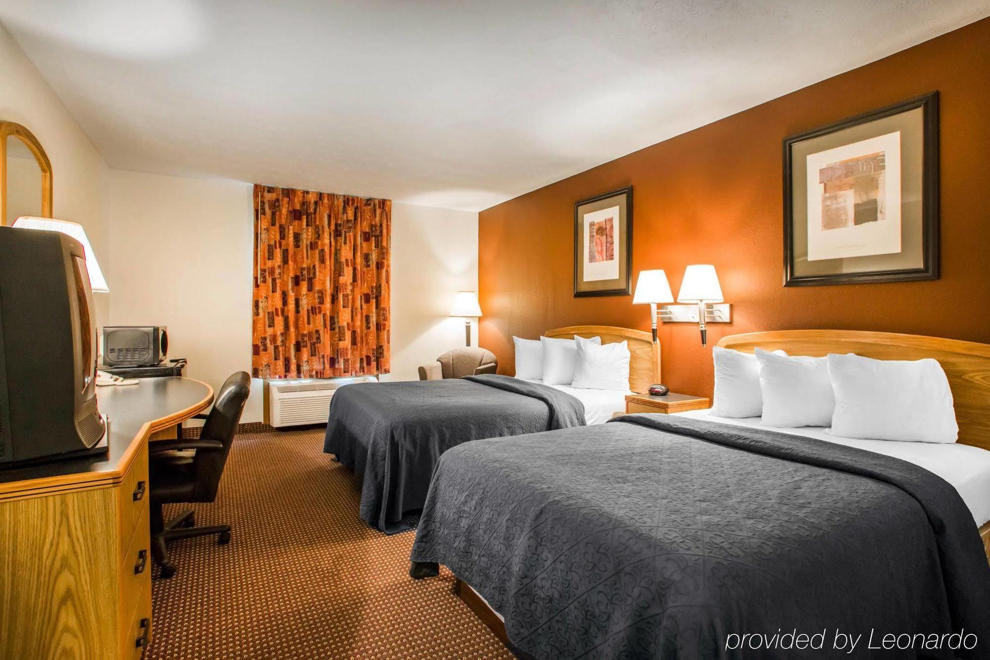 Quality Inn & Suites South-Obetz Eksteriør billede