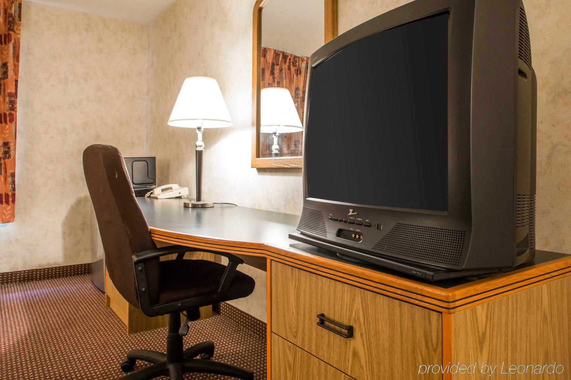 Quality Inn & Suites South-Obetz Eksteriør billede